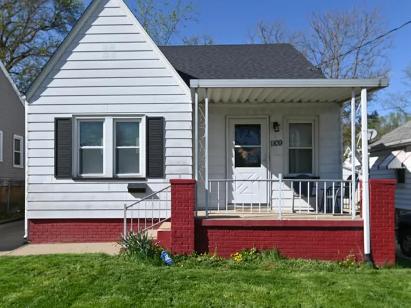 1109 W Thrush Ave, Peoria, IL 61604