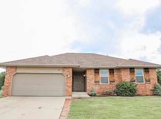 781 S Eric St, Springfield, MO 65802