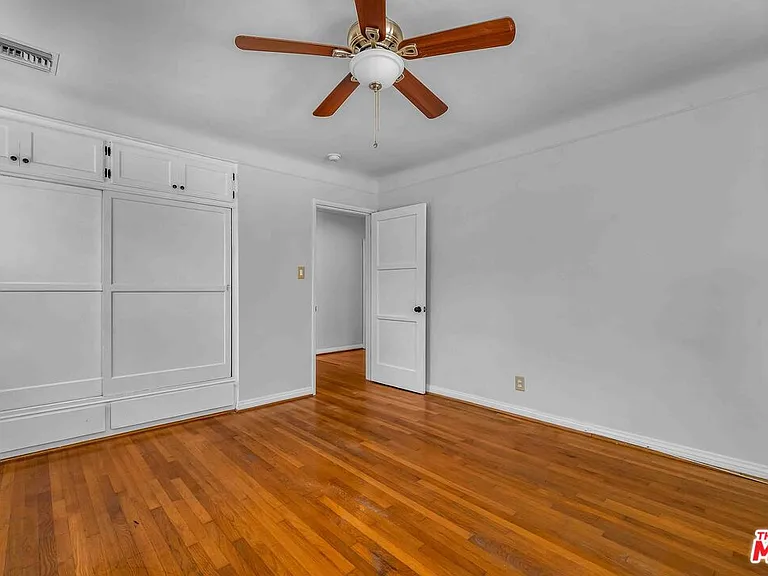 3439 W 84th Pl — Photo 18