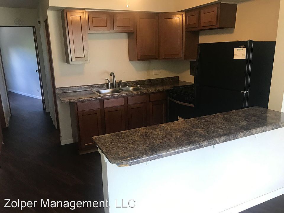 1st image of 1200 E Singer Cres #31