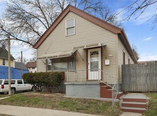 2338 W Greenfield Ave, Milwaukee, WI 53204