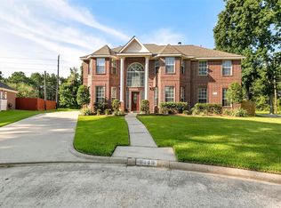 9115 Arneway Dr, Tomball, TX 77375