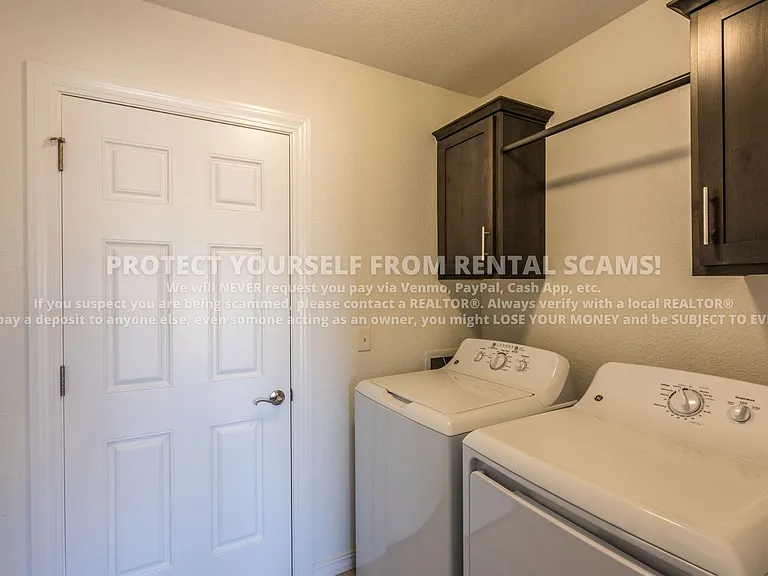 4530 W Divide Dr — Photo 14