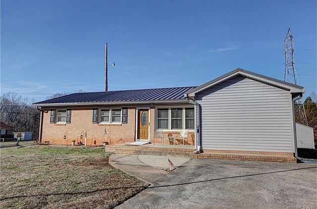 1st image of 2402 Judith Ave