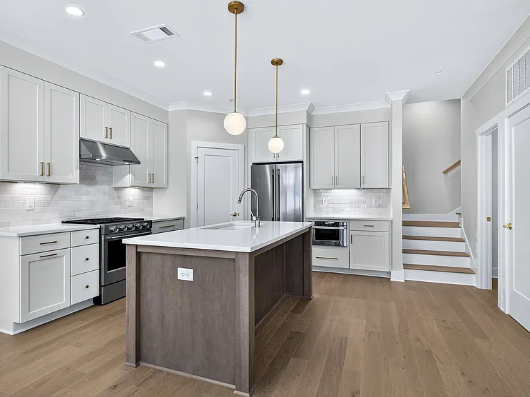407 Chatham View Rd — Photo 19