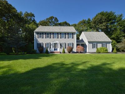 12 Thistle Ln, Rochester, MA, 02770