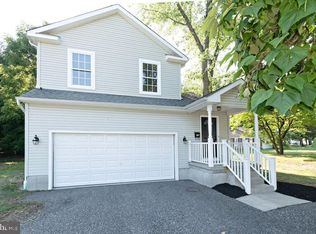 15 Academy St S, Glassboro, NJ 08028