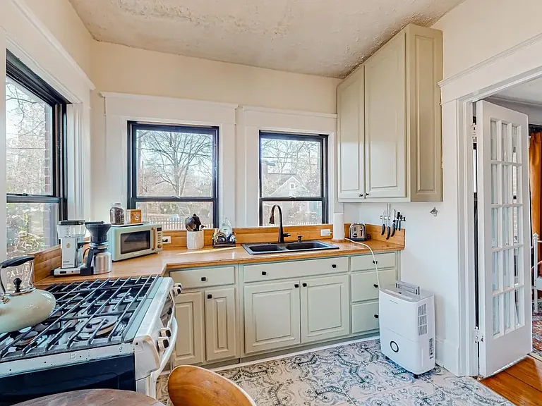 447 E Lake Dr — Photo 21