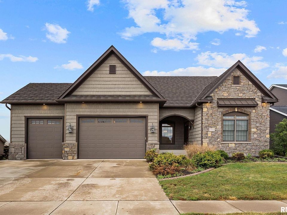 1st image of 1422 Racine Ct