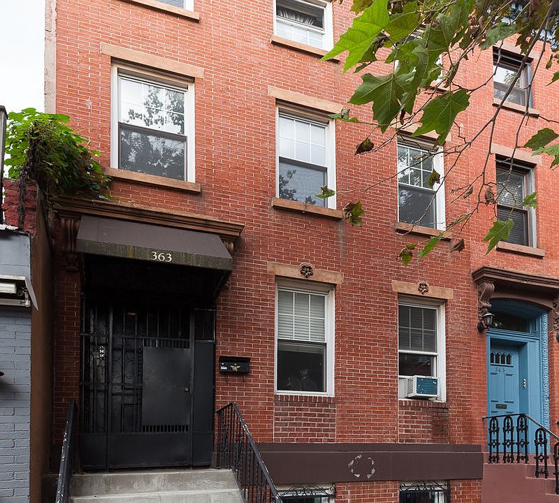 1st image of 363 Sackett St