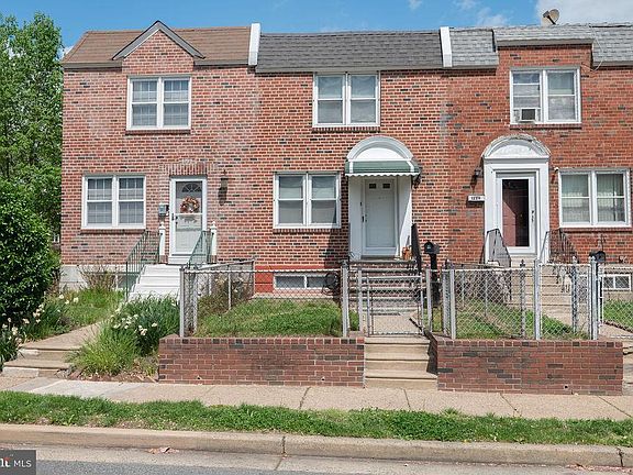 2nd image of 1231 Sycamore Ave