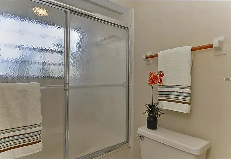 10494 Saint Tropez Pl — Photo 14