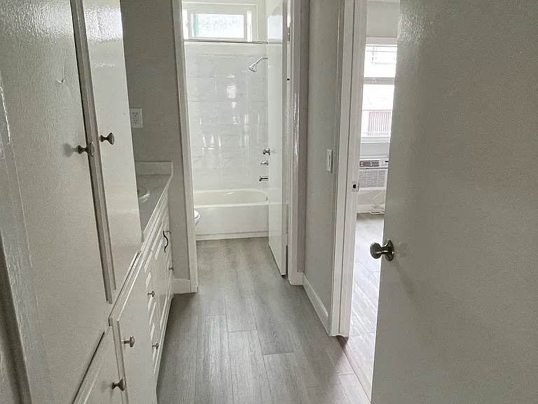 4200 Arch Dr #113 — Photo 6