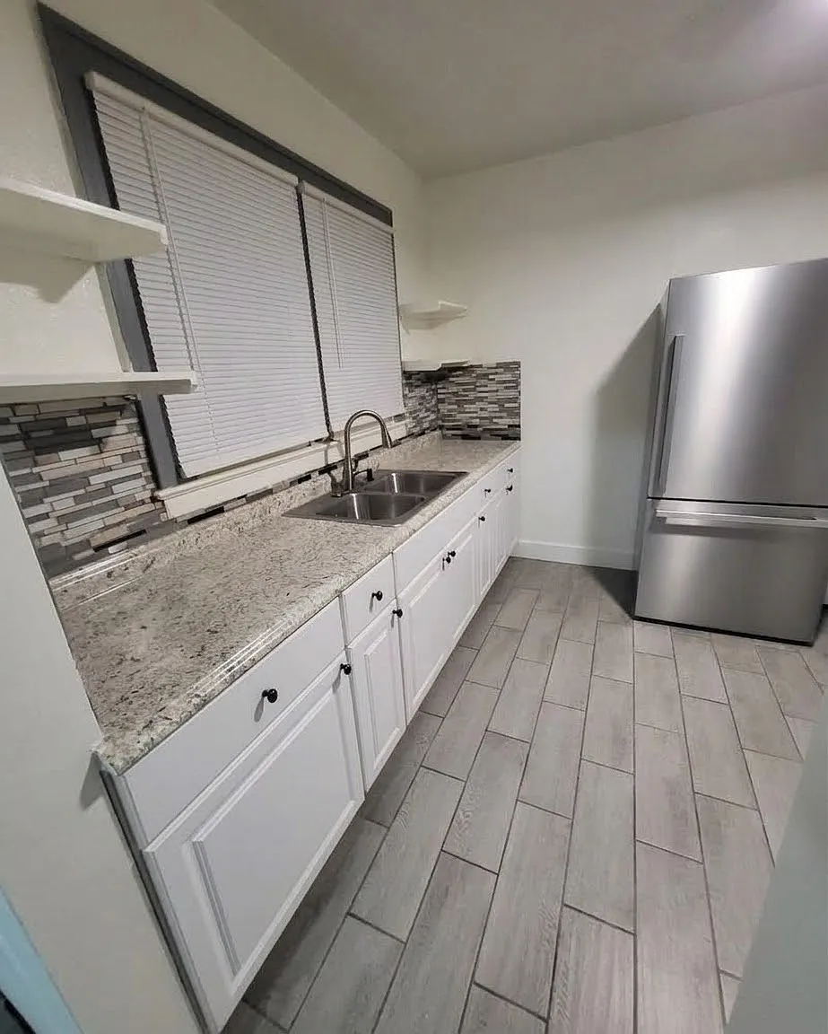 3 bed, 1030 sqft, $1,350 — Photo 1