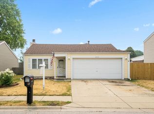 2370 Sunflower Ct, Aurora, IL 60506