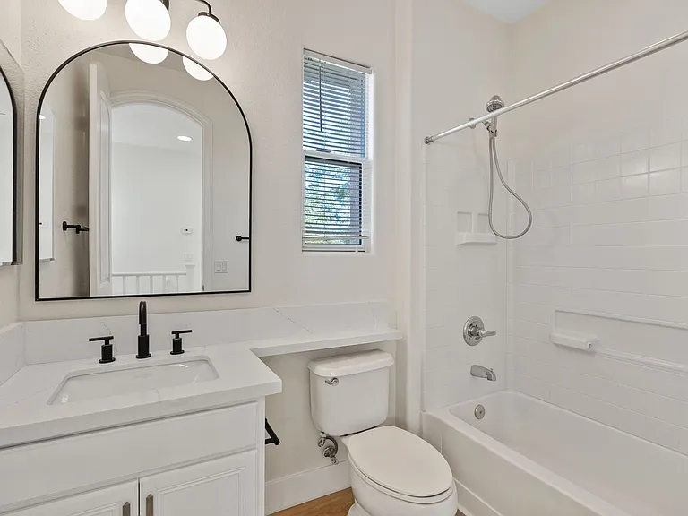 2334 Malaga Peak St — Photo 10