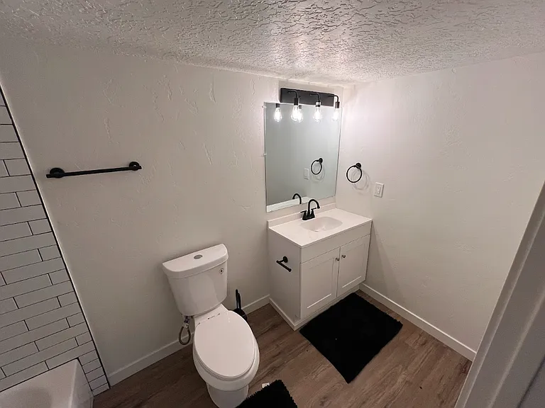 10200 S Crocus St — Photo 34