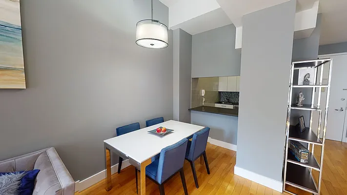 Rented by Compass | media 18