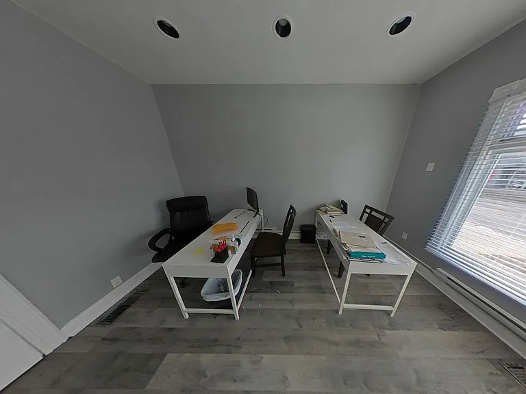92 Lake St #1 & 2 — Photo 2