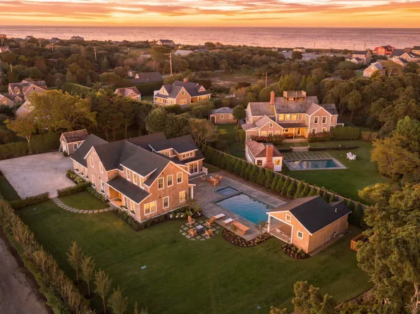 3 Nobadeer Ave, Nantucket, MA 02554