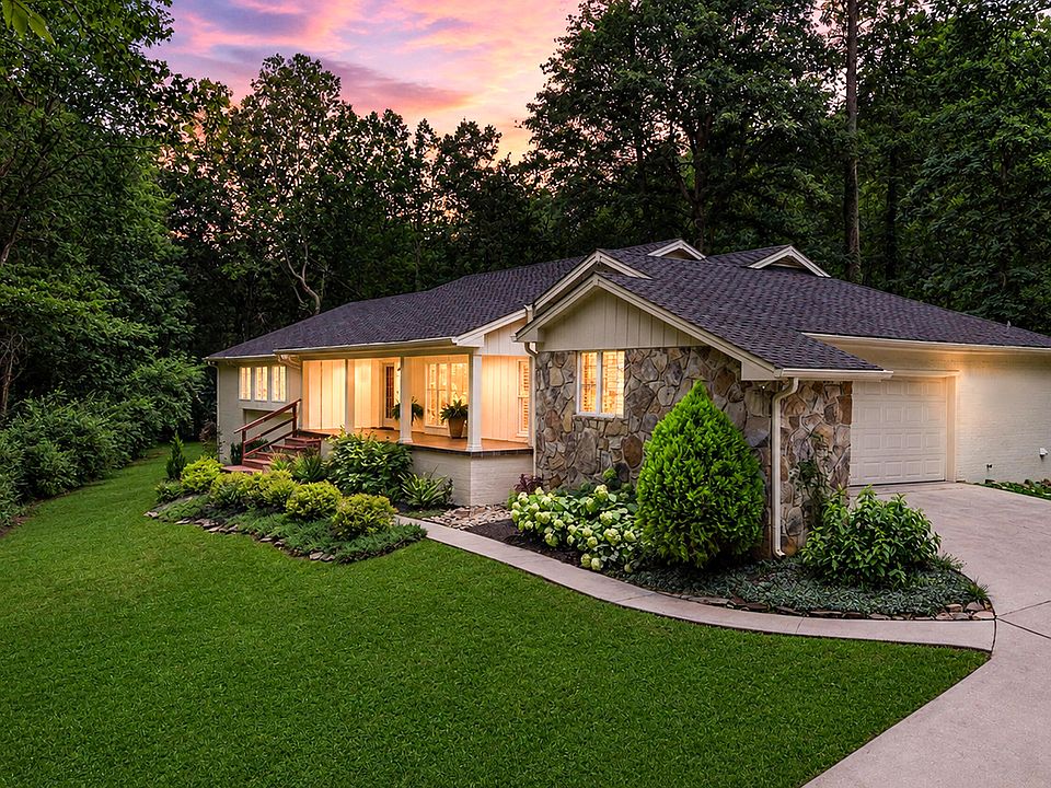 1st image of 632 Augusta National Way