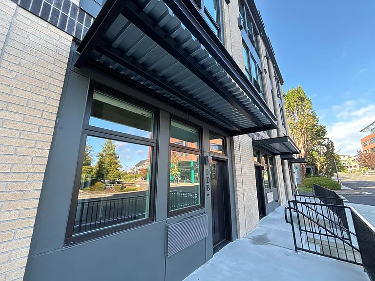 401 UNION — Photo 187