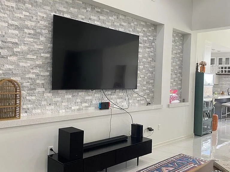 6879 Woodstock Dr #14 — Photo 6