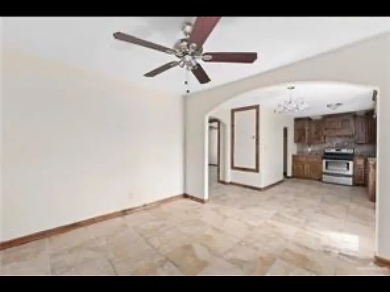 401 N Bethel St #1 — Photo 1