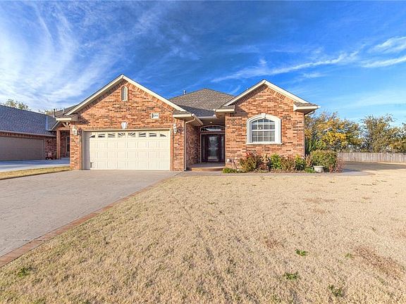 3rd image of 1209 River Birch Dr
