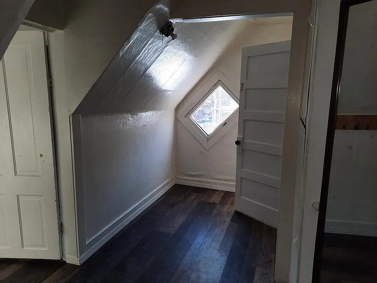 413 Lake St #2 — Photo 6