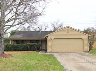 346 Wedgerock Dr, Webster, TX 77598