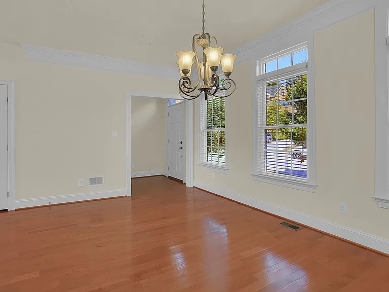 8642 Westford Rd — Photo 14