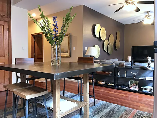 Rented by Salizzoni Realty | media 20