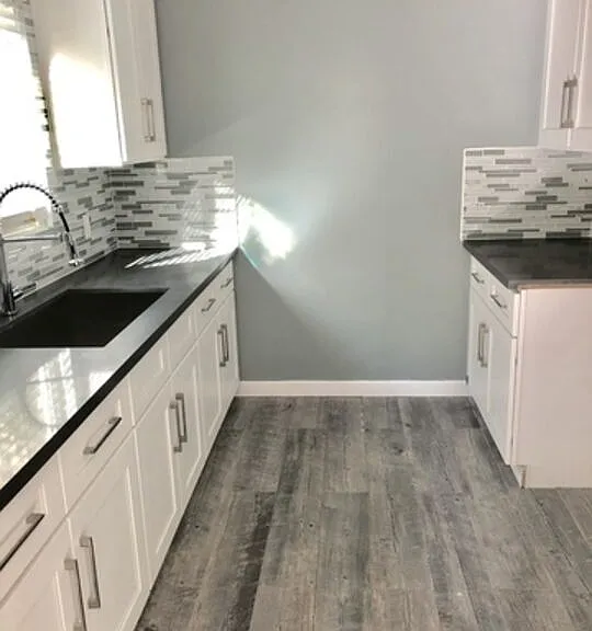 815 S Sherbourne Dr #3 — Photo 3