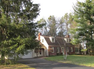 4626 Day Rd, Lockport, NY 14094