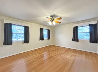 6244 Williamsburg Blvd, Arlington, VA 22207