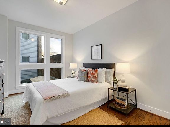 4th image of 2920 Georgia Ave NW Unit 202