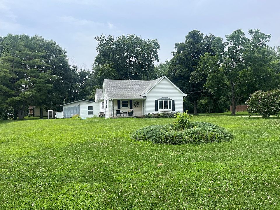 2nd image of 6975 N County Road 1380e