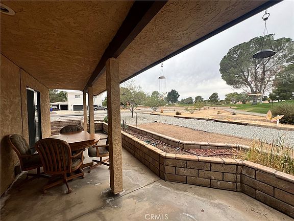 3rd image of 14988 Blue Grass Dr