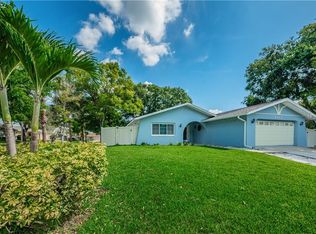 2383 Grove Lake Cir, Palm Harbor, FL 34683