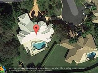 9660 NW 66th Pl, Parkland, FL 33076