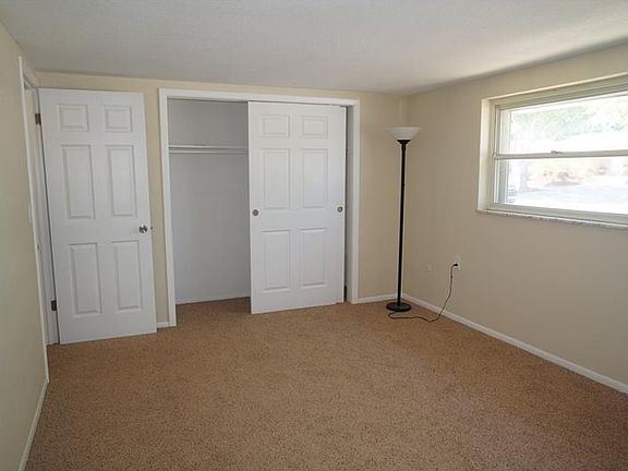 5th image of 5340 Casino Dr