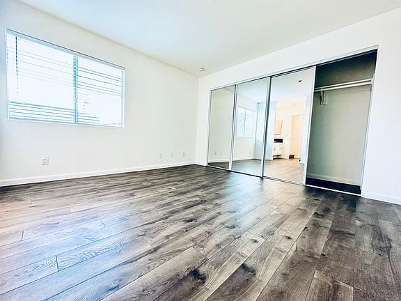 5th image of 11041 Hesby St APT 204