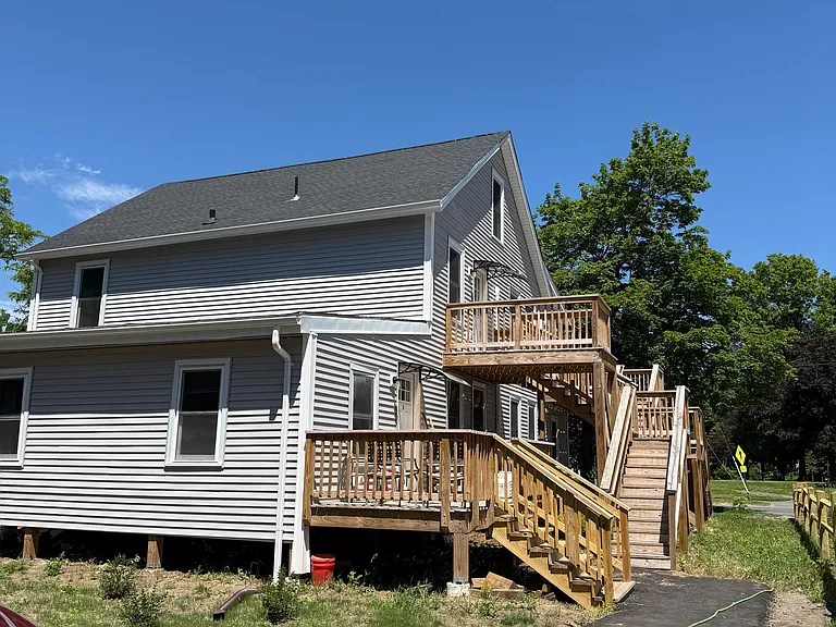 485 Pine St — Photo 16