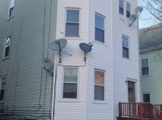 26 Dickens St FLOOR 2, Dorchester, MA 02122