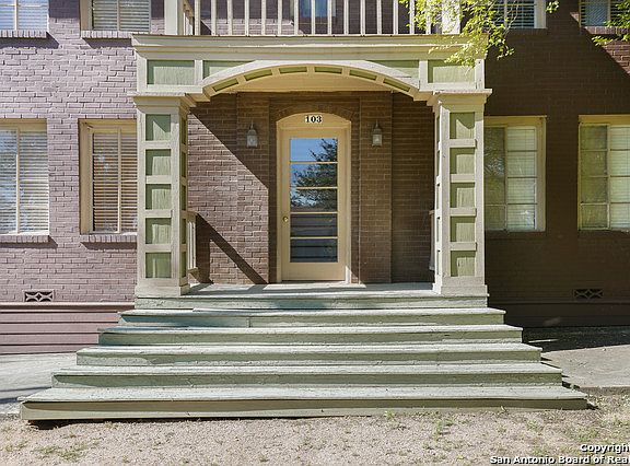 5th image of 103 E Wildwood