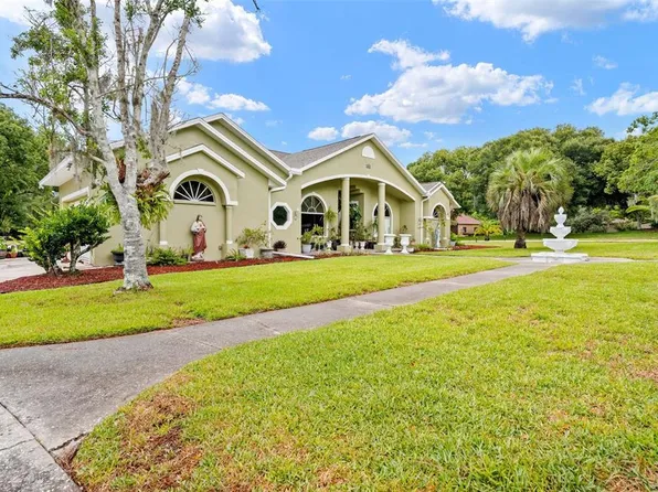 7393 Royal Oak Dr, Spring Hill, FL 34607