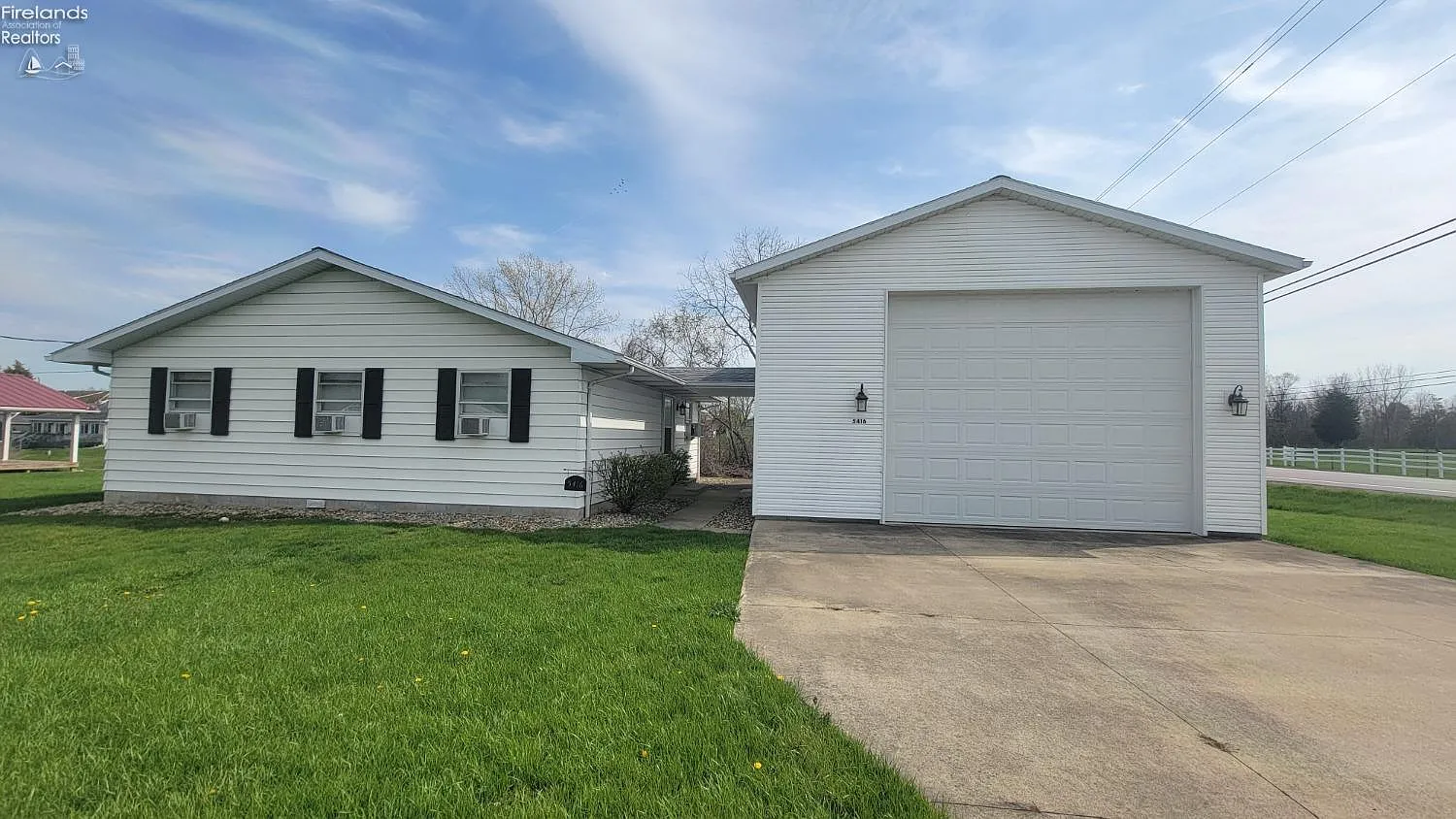 5416 E Channel Dr photo 1