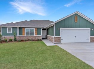 524 Stella Trl, Guthrie, OK 73044