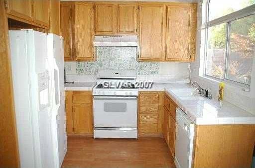 3rd image of 1620 Council Bluff Ln